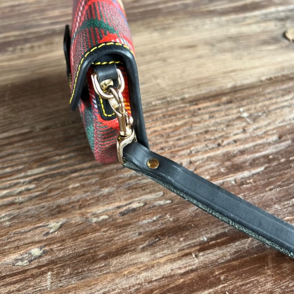 Dooney & Bourke Red Tartan Plaid Wristlet with Black Trim, 6", Snap Closure - Picture 9 of 10